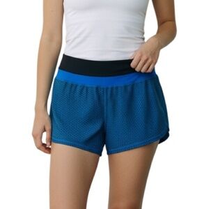 Lululemon Groovy Run Geo Print Shorts Blue